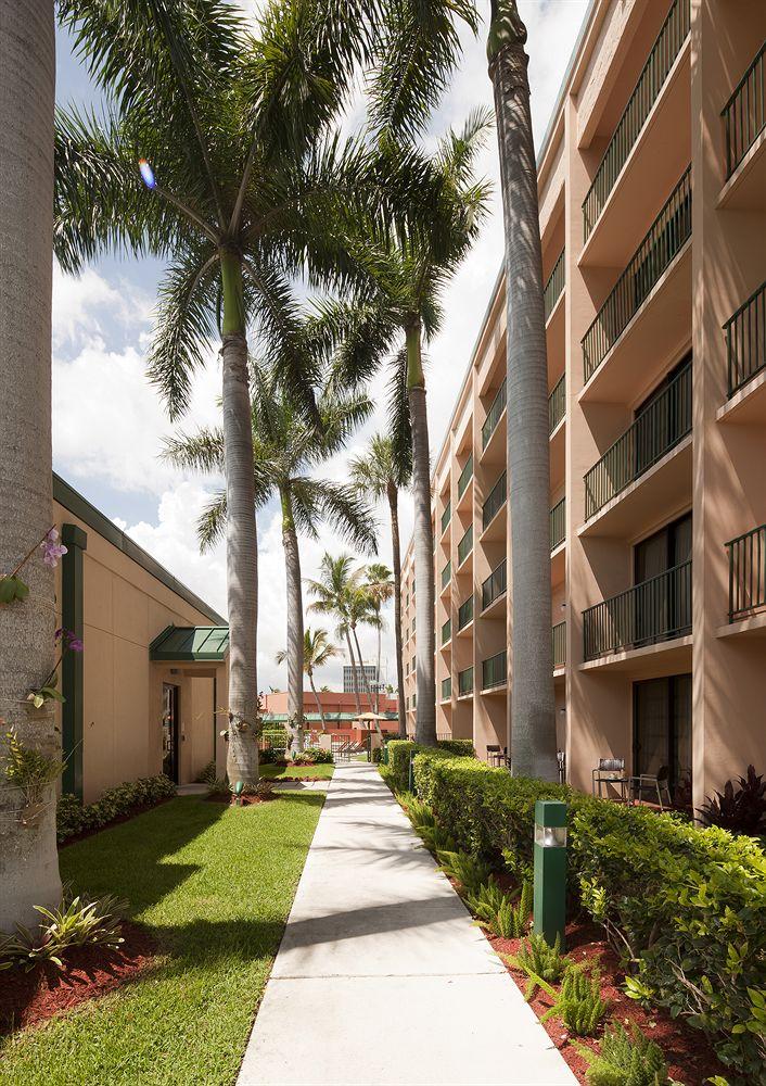 Courtyard By Marriott Fort Lauderdale East / Lauderdale-By-The-Sea Exteriér fotografie