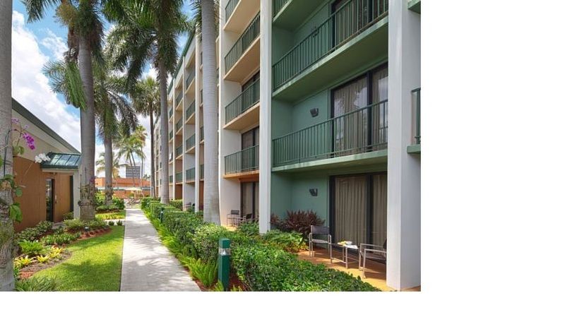 Courtyard By Marriott Fort Lauderdale East / Lauderdale-By-The-Sea Exteriér fotografie