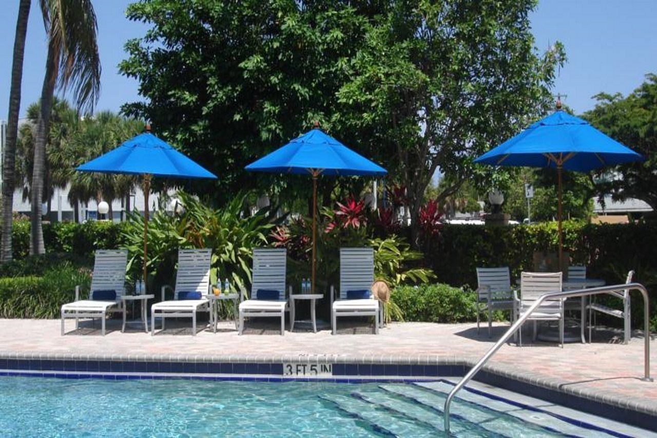 Courtyard By Marriott Fort Lauderdale East / Lauderdale-By-The-Sea Exteriér fotografie