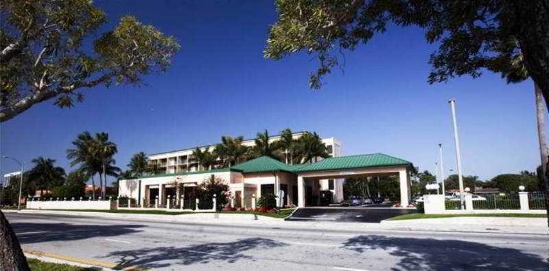 Courtyard By Marriott Fort Lauderdale East / Lauderdale-By-The-Sea Exteriér fotografie
