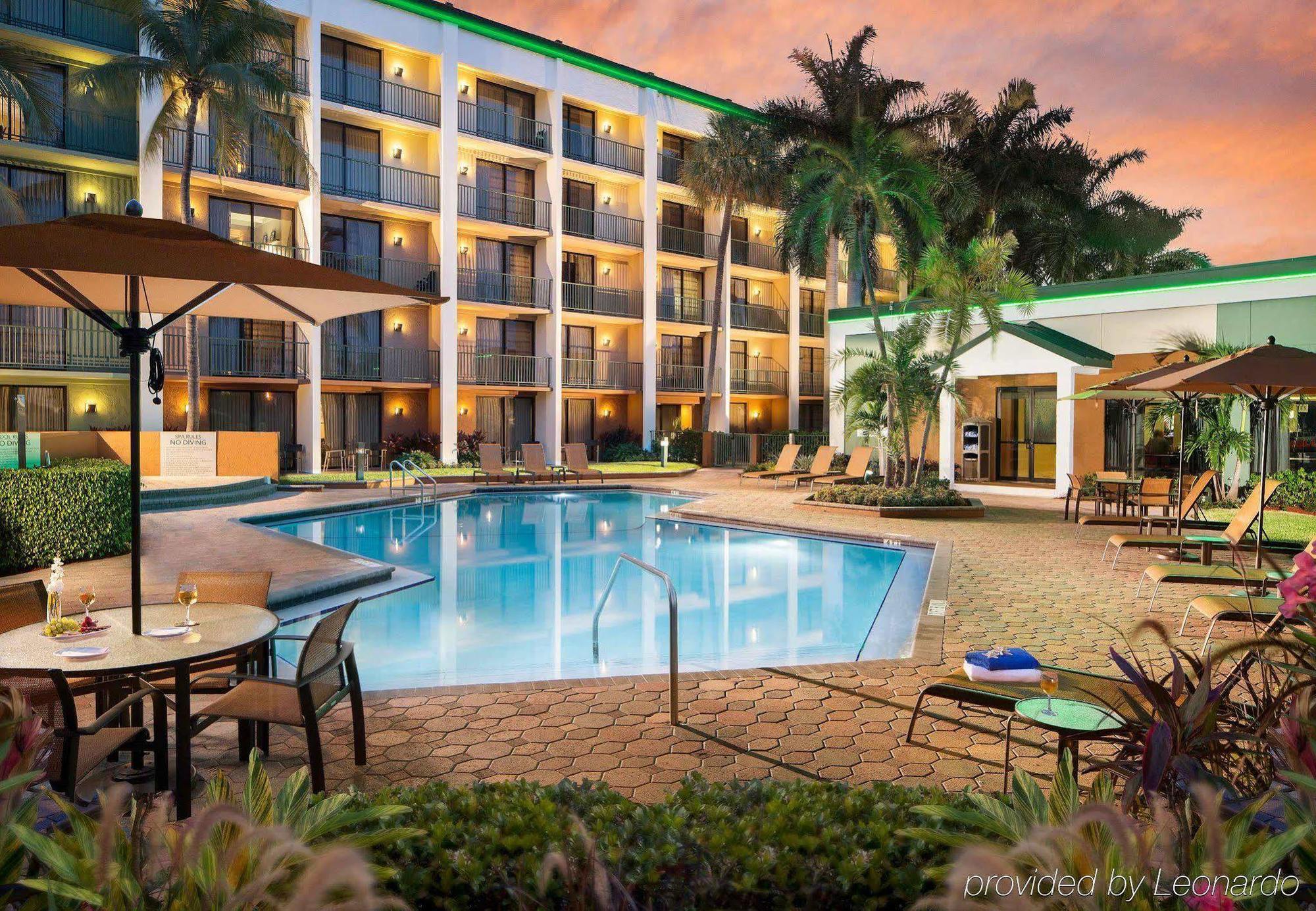 Courtyard By Marriott Fort Lauderdale East / Lauderdale-By-The-Sea Exteriér fotografie